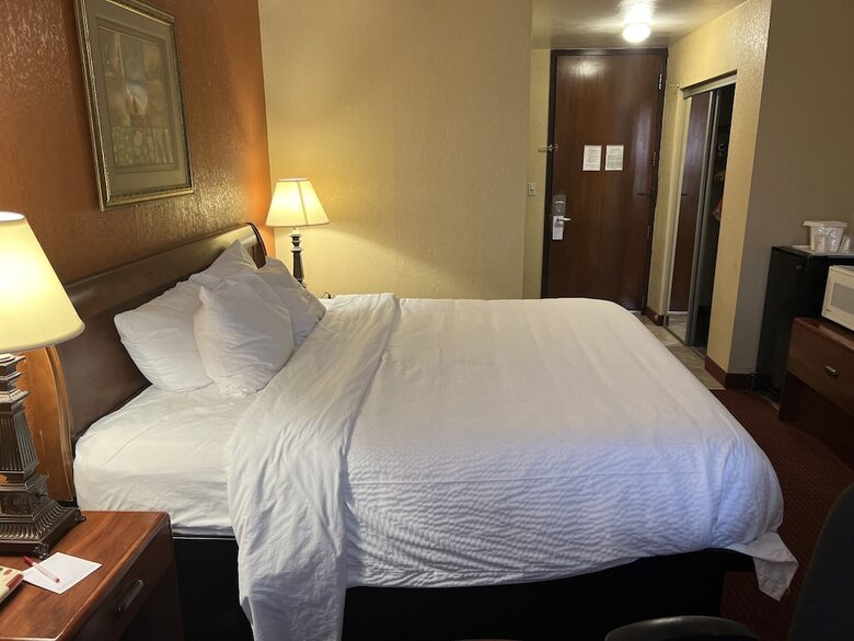 Hotel Ramada By Wyndham Rome - Verona