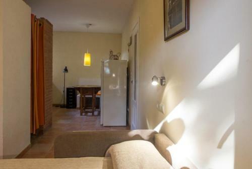 Roca de Malvet Villa Sleeps 6 Pool Wifi