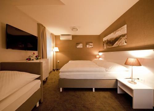 Hotel Top Penzi�n Mar�na