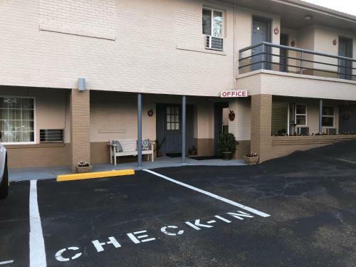 Motel Ellijay Inn