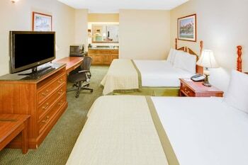 Motel Baymont Inn & Suites - Ozark