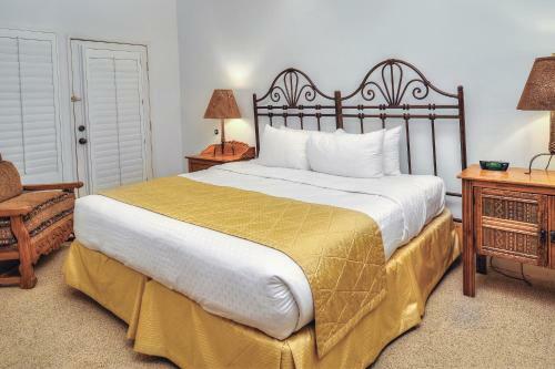 Hotel Rancho Manana Resort