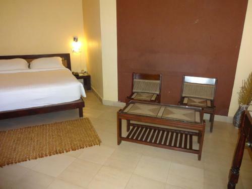 Hotel Deshadan Cliff & Beach Resort,varkala