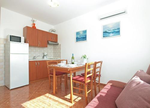 Apartment Marija 1641