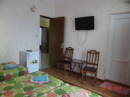 Hostal Guest House Zura