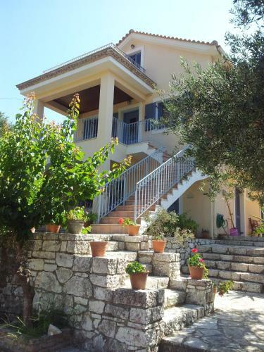 Myrtia Apartments