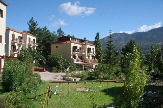 Hotel Karavados Beach