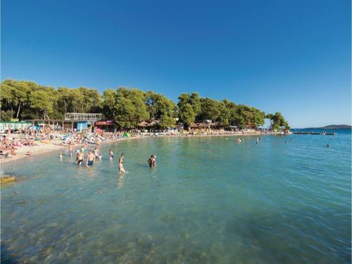 Three-bedroom Apartment In Biograd
