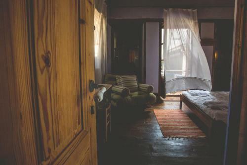 Bed & Breakfast Karnayo