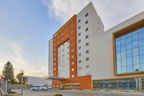 Hotel City Express Junior Leon Centro De Convenciones