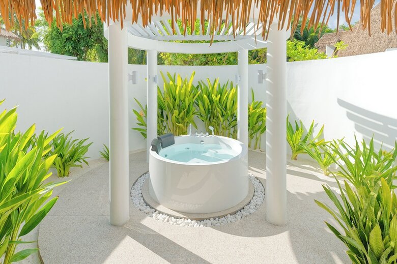 Hotel Bandos Island Resort & Spa