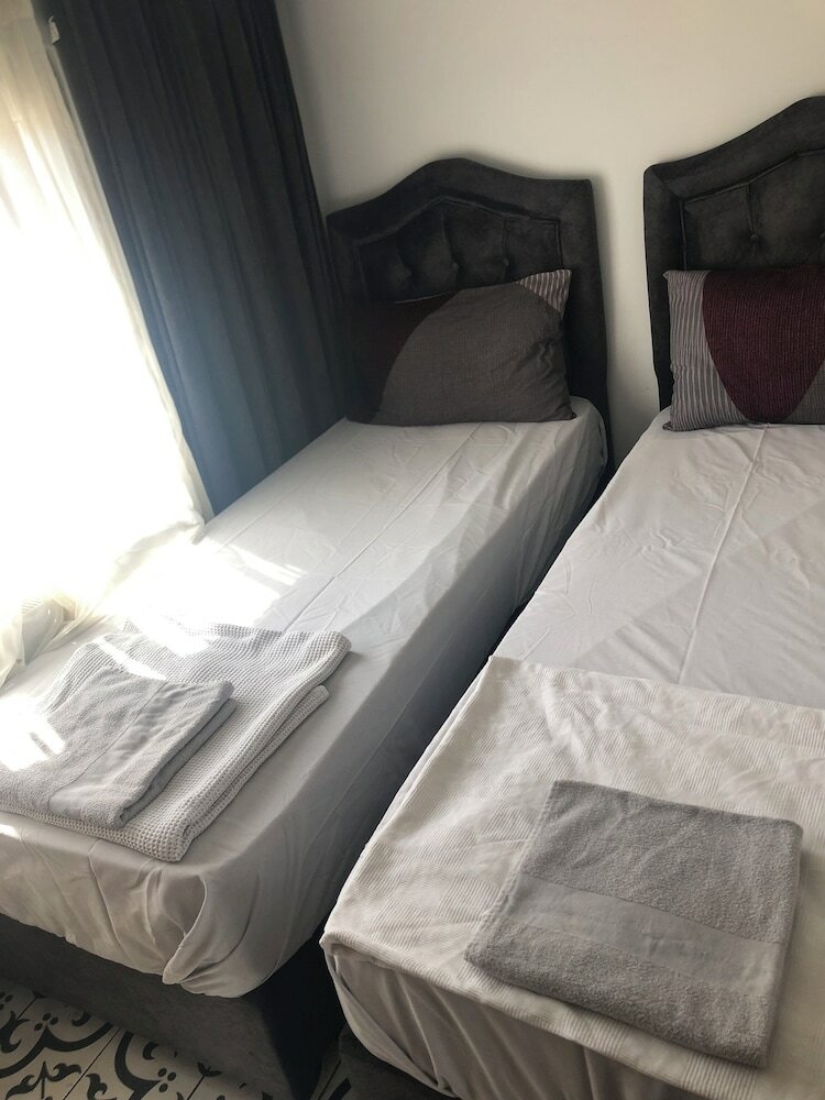 Reydel Hotel