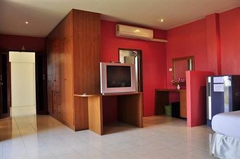 Hotel Baan Chayna Lounge Resort