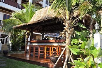 Hotel Baan Chayna Lounge Resort