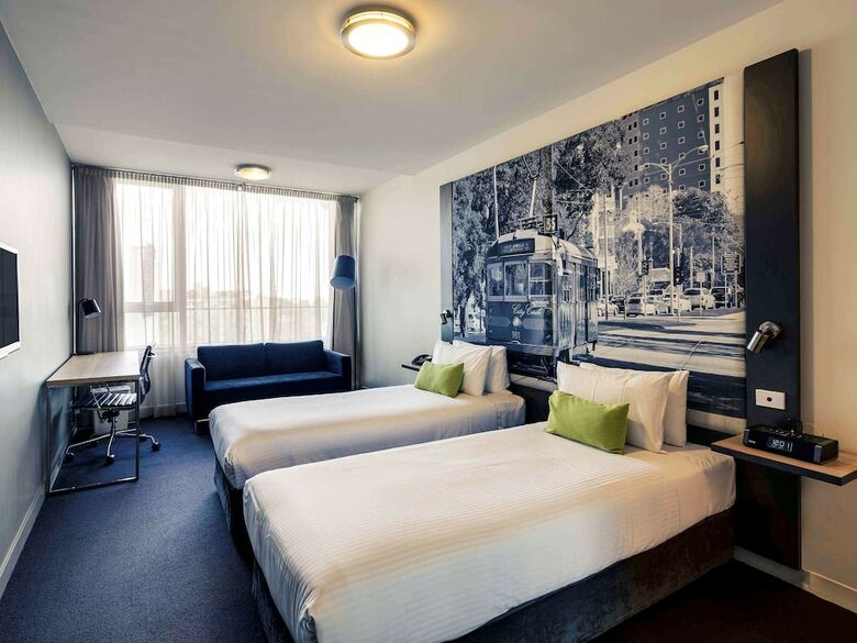 Hotel Mercure Melbourne Therry Street