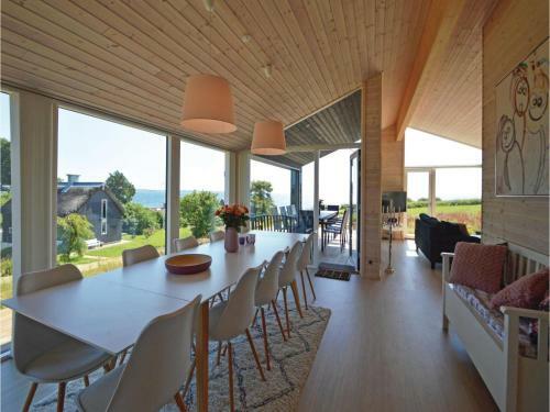 Four-bedroom Holiday Home In Haderslev
