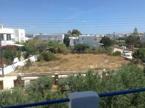 Hostal Rania Apartments