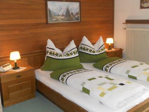 Hostal Haus Zur Linde