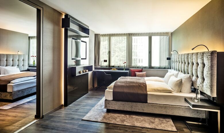 Saks Urban Design Hotel Frankfurt
