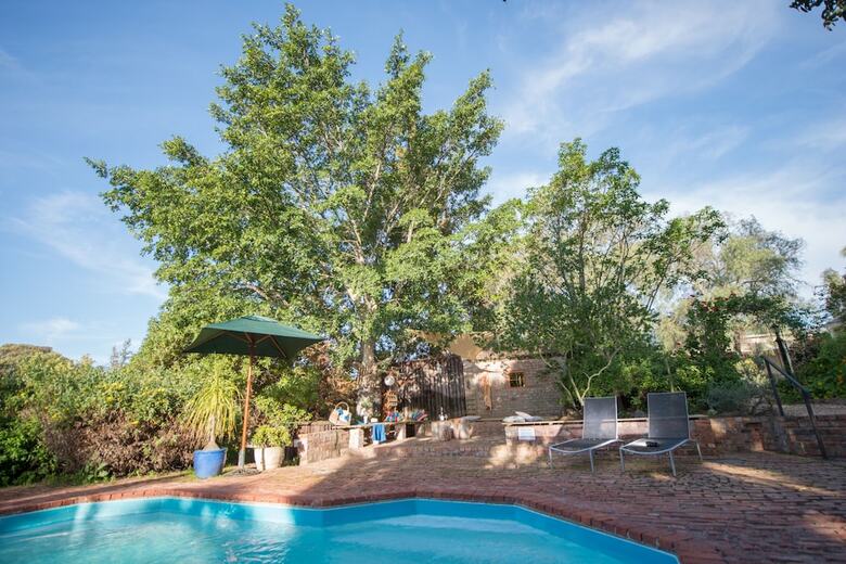 Hostal Darling Lodge Guest House