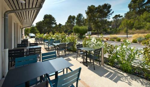 Aparthotel Kyriad R�sidence Cabri�s - Plan De Campagne