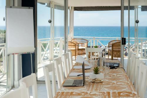 Bed & Breakfast Boulders Beach Lodge And Restaurant