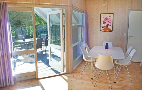Holiday Home Bredekj�rs-�sen Gr�sted X