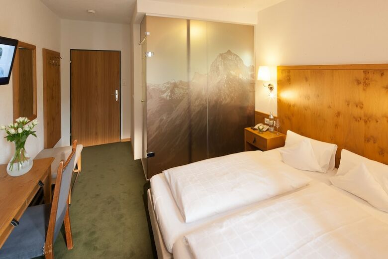 Hotel Neue Post