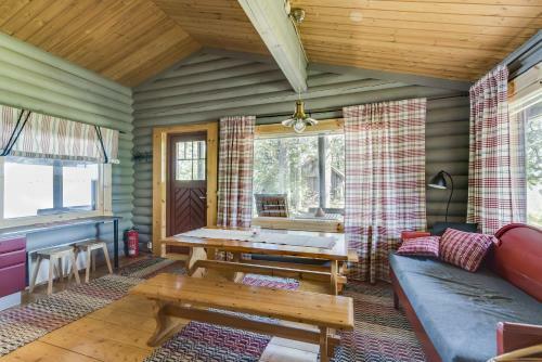 Lodge Hyv�l�n M�kit