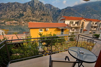 Apartments Andrija