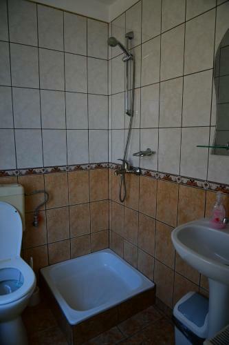 Hostal Pensiunea Cristina Si Pavel