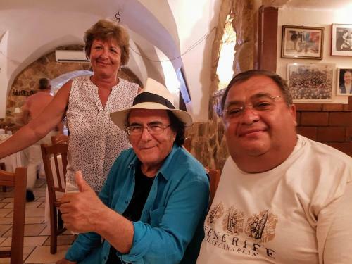 Hostal Pension Piscul Soarelui