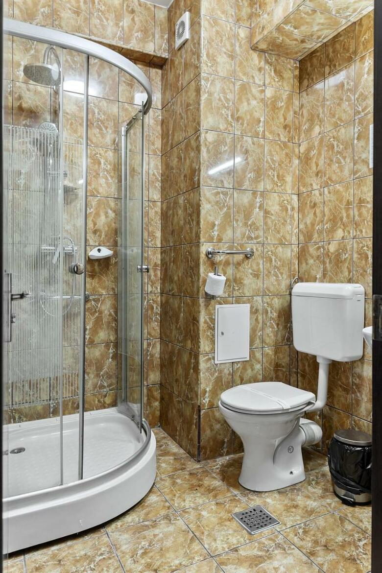 Lina Hotel