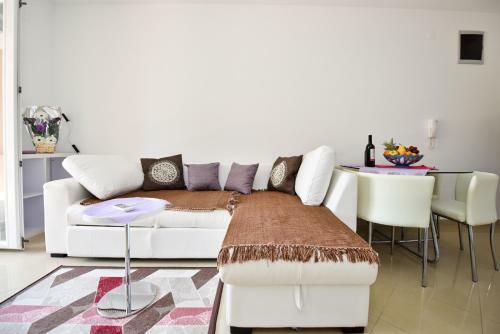 Apartamento Beki Modern Ap With Garden&grill