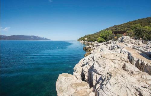 One-bedroom Apartment Klek With Sea View 02