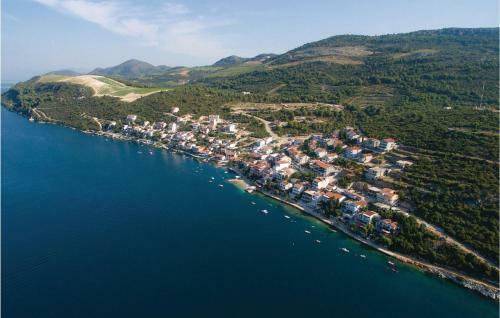 One-bedroom Apartment Klek With Sea View 02