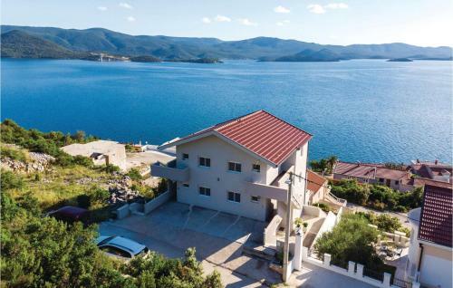 One-bedroom Apartment Klek With Sea View 05