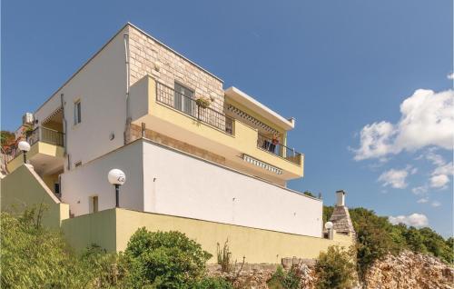 Three-bedroom Apartment In Komarna