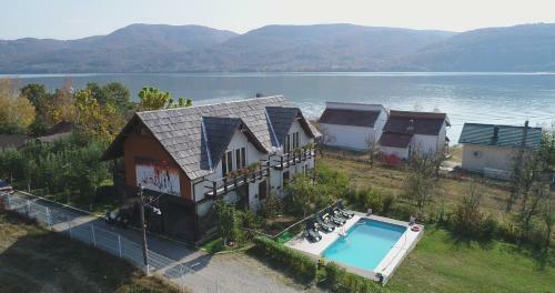 Hostal Alegria