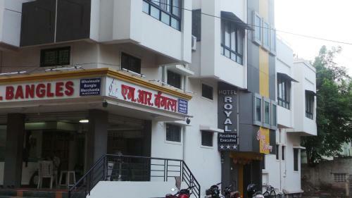 Lodge Hotel Royal Residency Executive