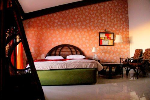 Hotel Vasant Palace Mussoorie Mallroad