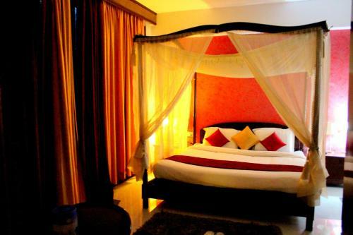 Hotel Vasant Palace Mussoorie Mallroad