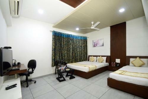 Hotel Crimson Park Shripriya-nathdwara