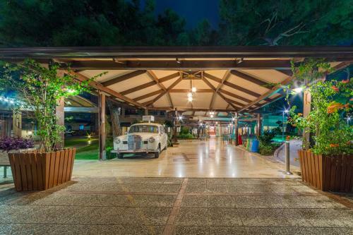 Hotel Justiniano Club Park Conti
