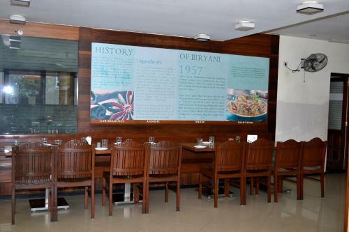 Jaffer Bhai's Brickland Hotel