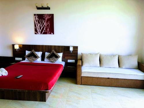 Hotel Rainforest Restaurant & Villas