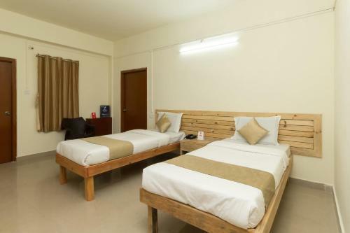 Hotel Travellers Inn