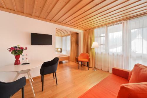 Hotel Krone Lenk