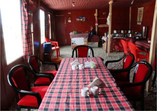 Hostal Tih Good Luck Guest House With Camps