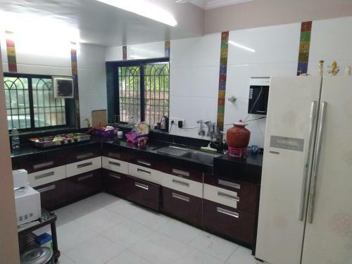 Surat Homestay Villa